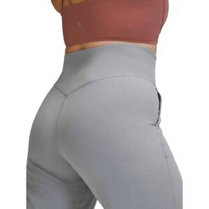 LULULEMON ATHLETICA Align Wide Leg Super-High Rise Crop 23' Size 6